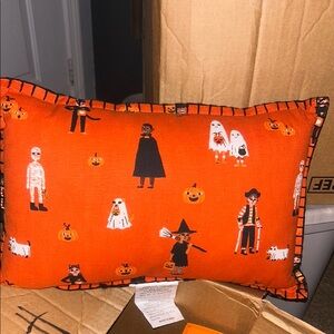 Halloween pillow NEW
